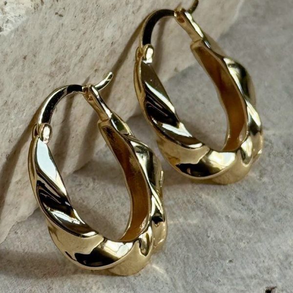 گوشواره مینیمال طلایی